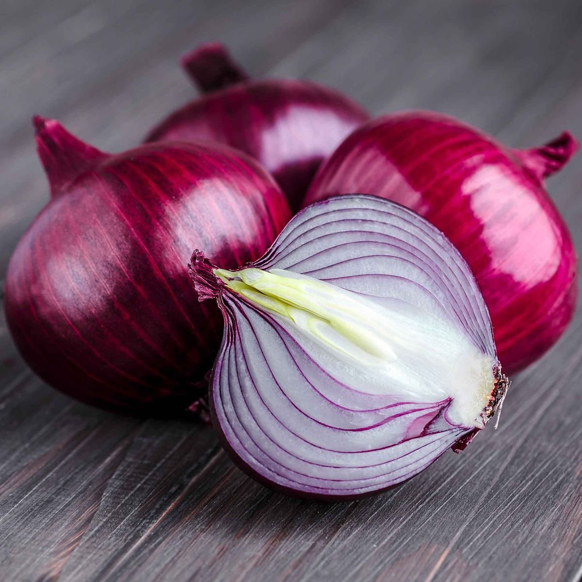 Fresh Red Onion Exporter India CIF Bangladesh, UAE, Malaysia, Sri Lanka, Nepal